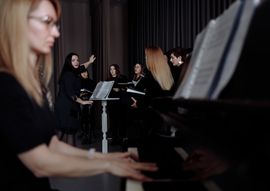 Red Notes Choir